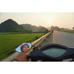 Vietnamem na dvojkolce - po stopách jedné šílené (ne)motorkářky.