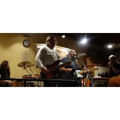 Vánoční koncert blues-folkrockové kapely DORYS