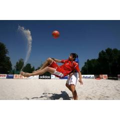 Turnaj v plážovém fotbale a volejbale