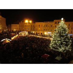 Slavnostní rozsvícení vánočního stromu v Jindřichově Hradci 2017