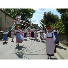 Poberounský folklorní festival - Staročeské máje